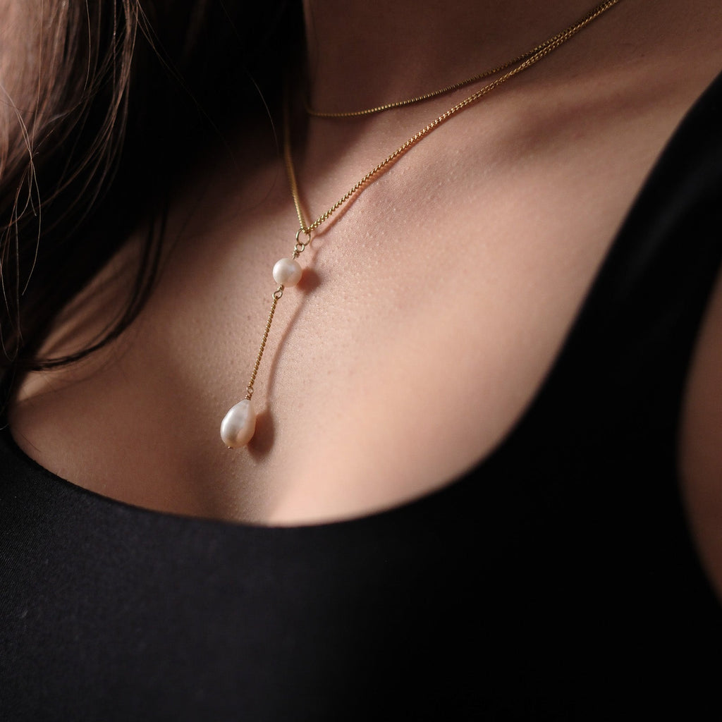 Essence Pearl Lariat Y Necklace
